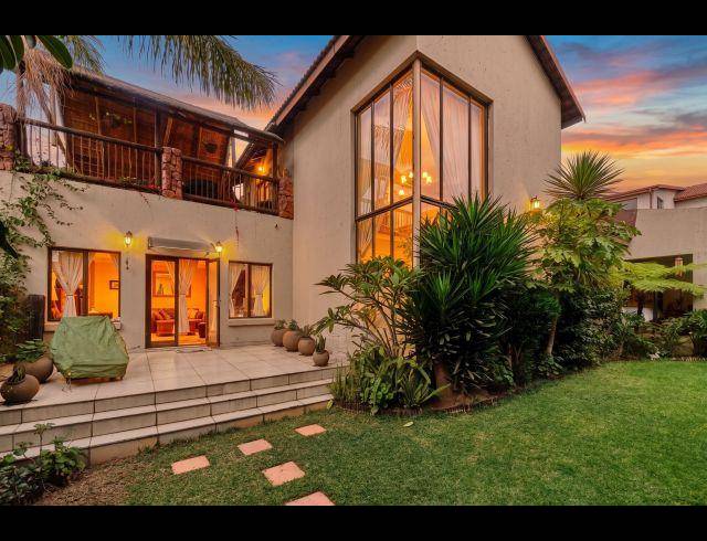 3 BEDROOM CLUSTER FOR SALE IN BARBEQUE DOWNS